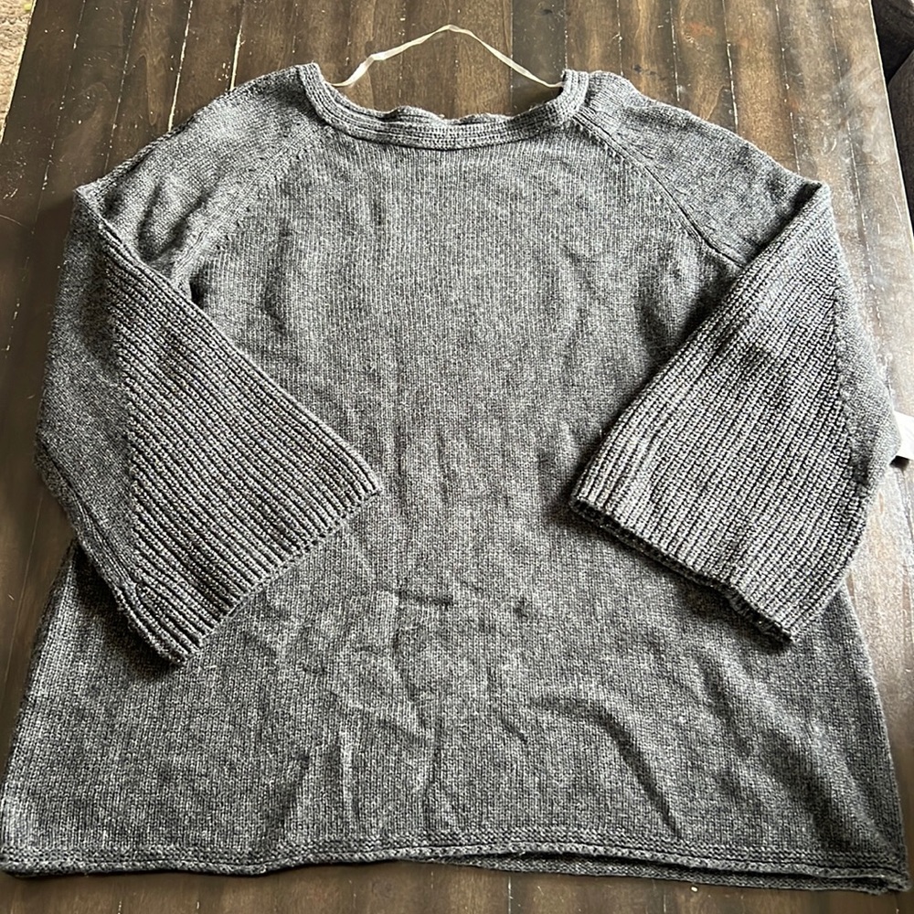 Chico’s Grey/Metallic Pullover Sweater Women’s Size 3